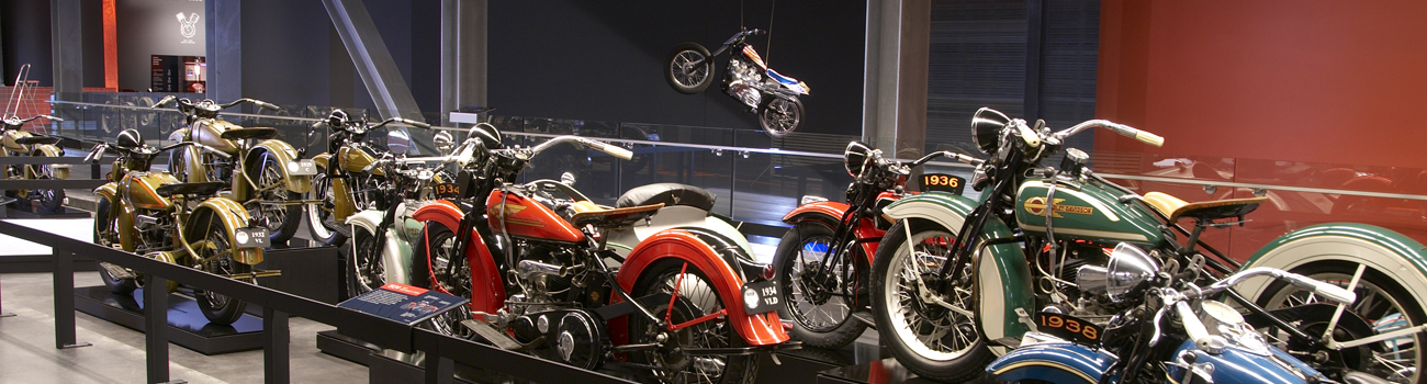 Journalist tour, Harley-Davidson Museum, 121223